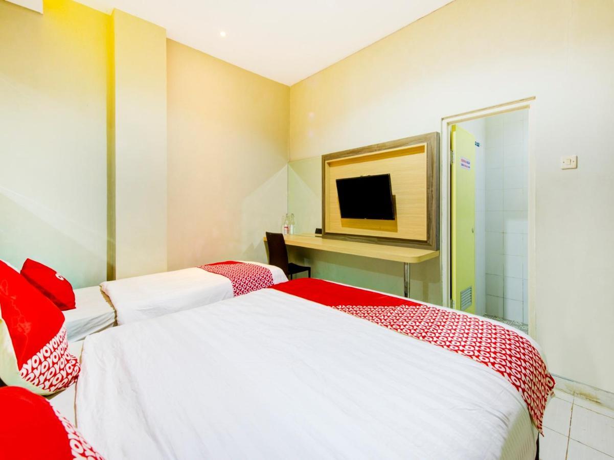 Oyo 3746 Double Tree Guesthouse Пурвокерто Экстерьер фото