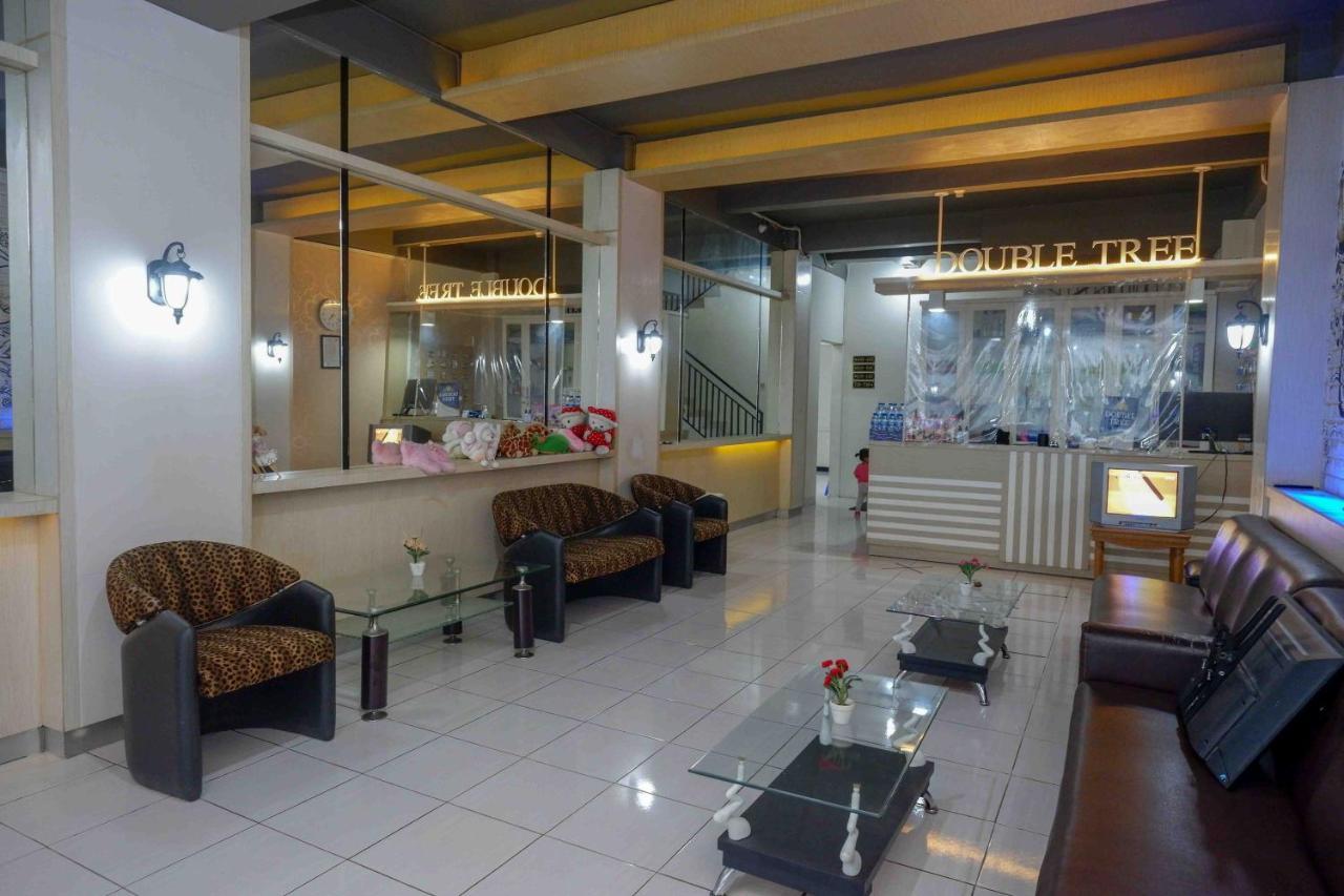 Oyo 3746 Double Tree Guesthouse Пурвокерто Экстерьер фото
